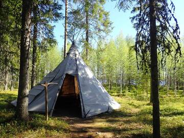 Фото Люкс-шатры Kotakylä - Teepee Village г. Juuka 4