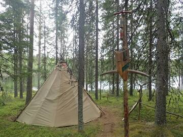 Фото номера Шатер Люкс-шатры Kotakylä - Teepee Village г. Juuka 2